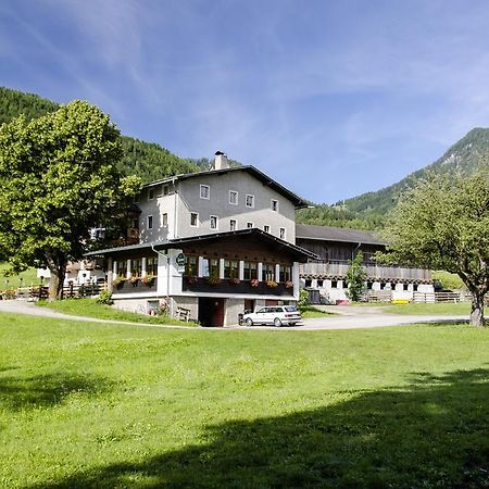 Landgasthof Kreithof Hotel Tristach Exterior photo