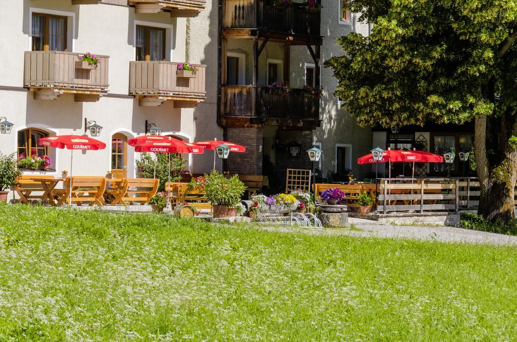 Landgasthof Kreithof Hotel Tristach Exterior photo